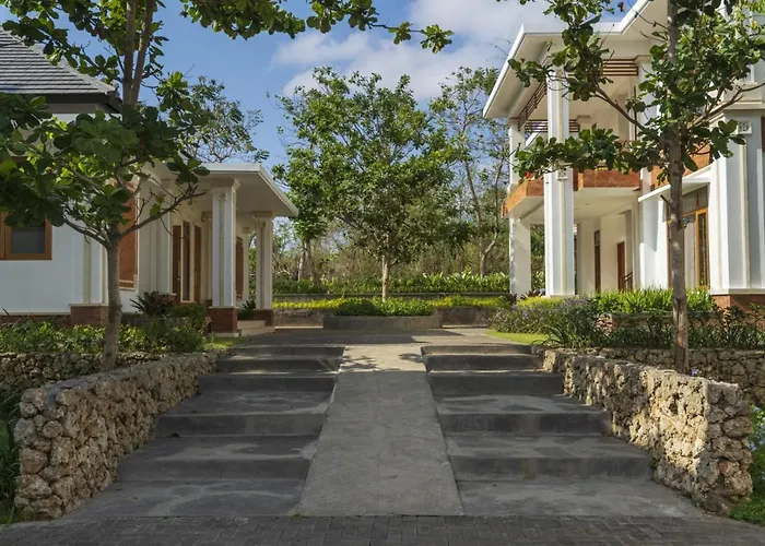Humayana Hotel